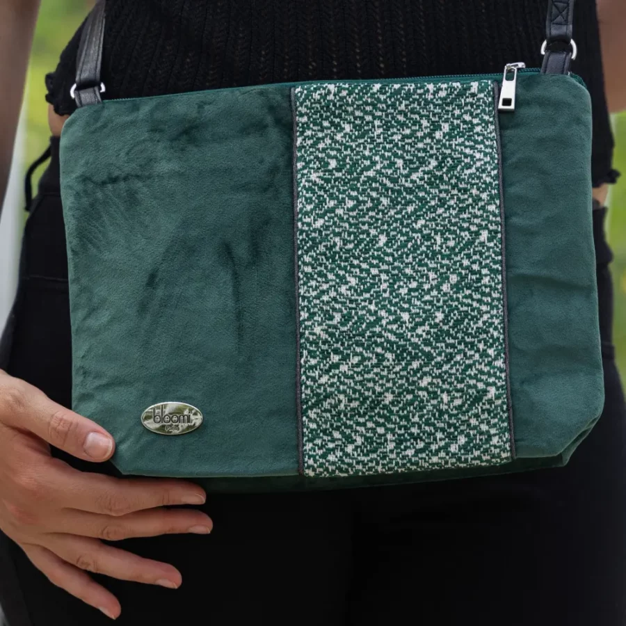 Moyenne pochette cuir vegan et velours vert à bande Côme