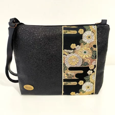 Moyenne pochette bandoulière à bande Chrysanthème noir et or