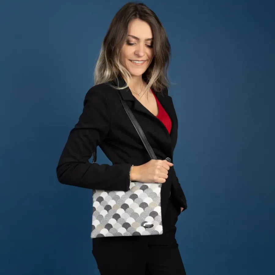 Pochette bandoulière format ipad mini en jacquard gris Mermaid – Image 3