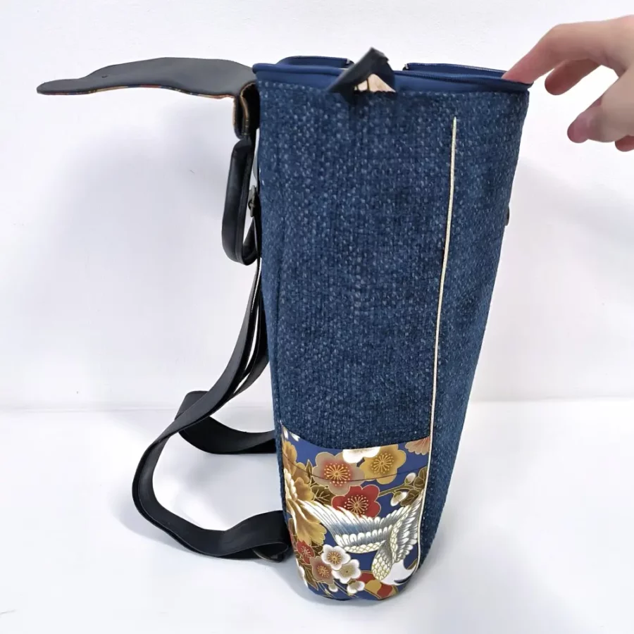 sac-à-dos-ouvert-avec-zip-et-poche-décorative-en-tissu-japonais-sur-le-côté