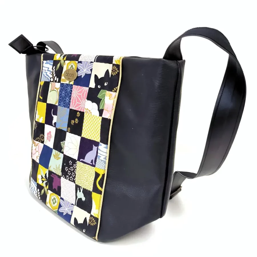 Sac moyen vegan en bandoulière avec motifs chats Neko vert anis – Image 2