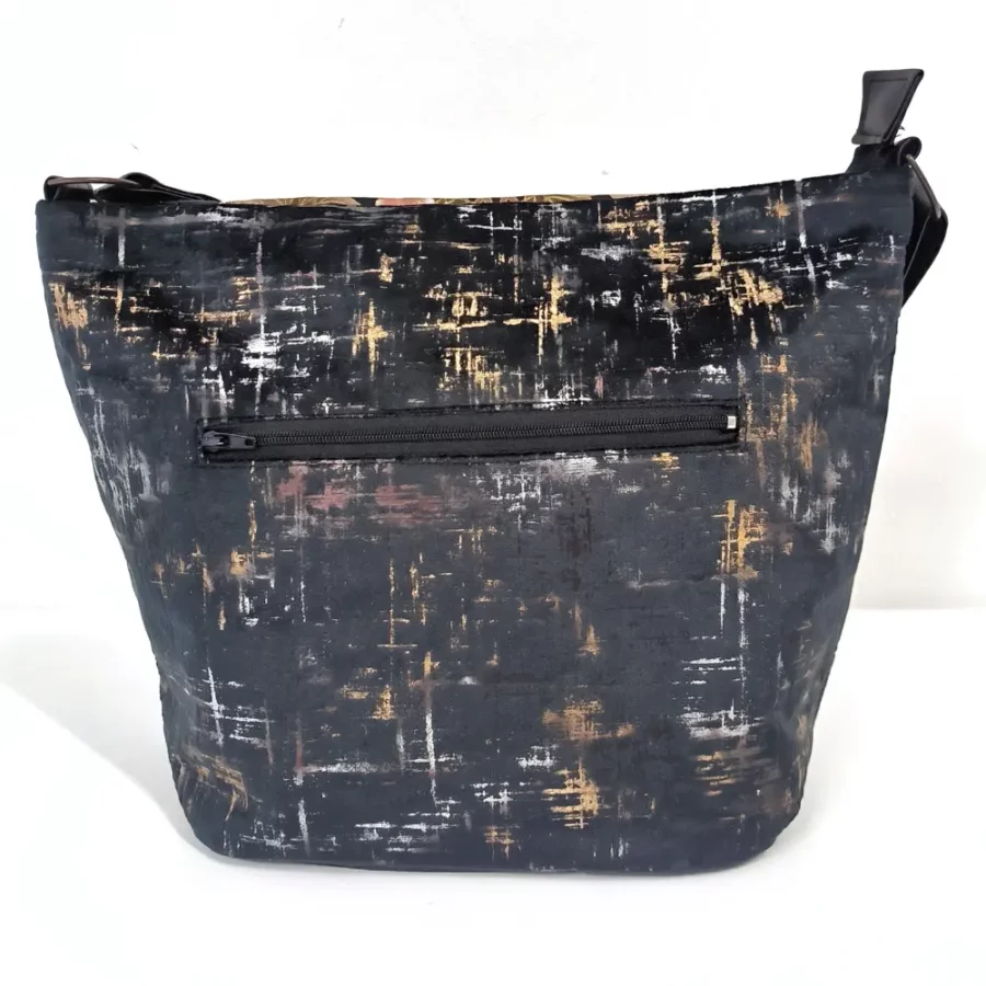 Sac moyen en bandoulière velours noir vegan Kushiro noir – Image 2