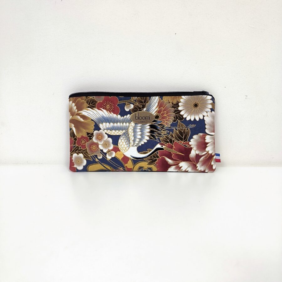 Trousse allongée Kushiro bleue fleurs japonaises étui à lunettes