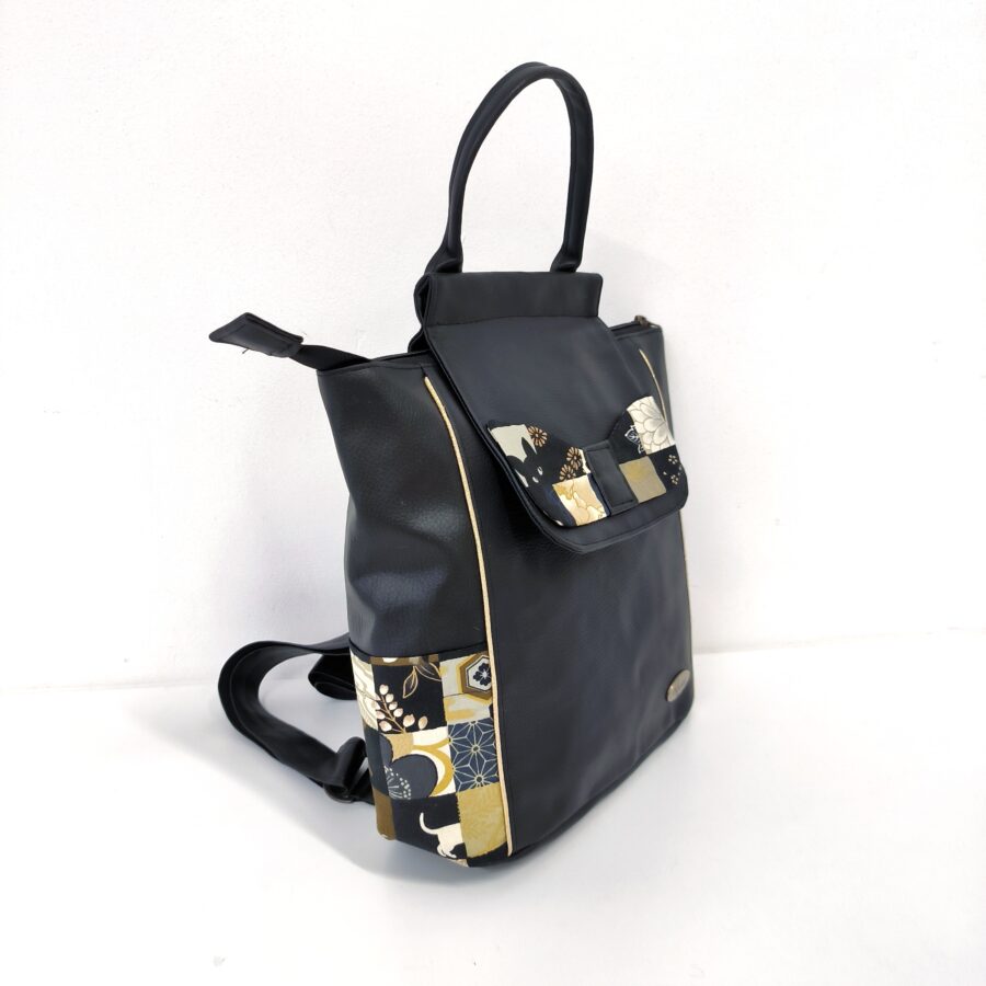 Petit sac à dos vegan noir avec motifs chats or et bleu – Image 5