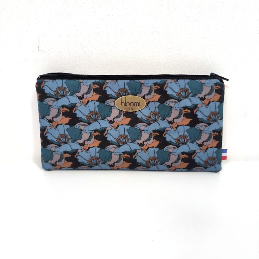 Trousse allongée matelassée en tissu Liberty Pavot Bleu