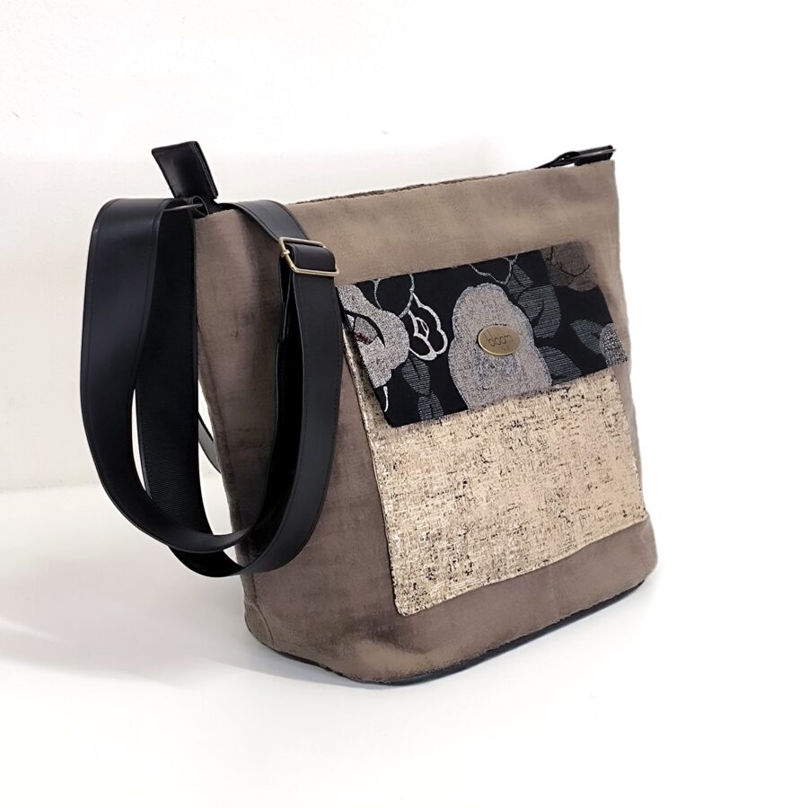 Sac Tote Bag bandoulière vegan Fleurs japonaises velours Marron – Image 3