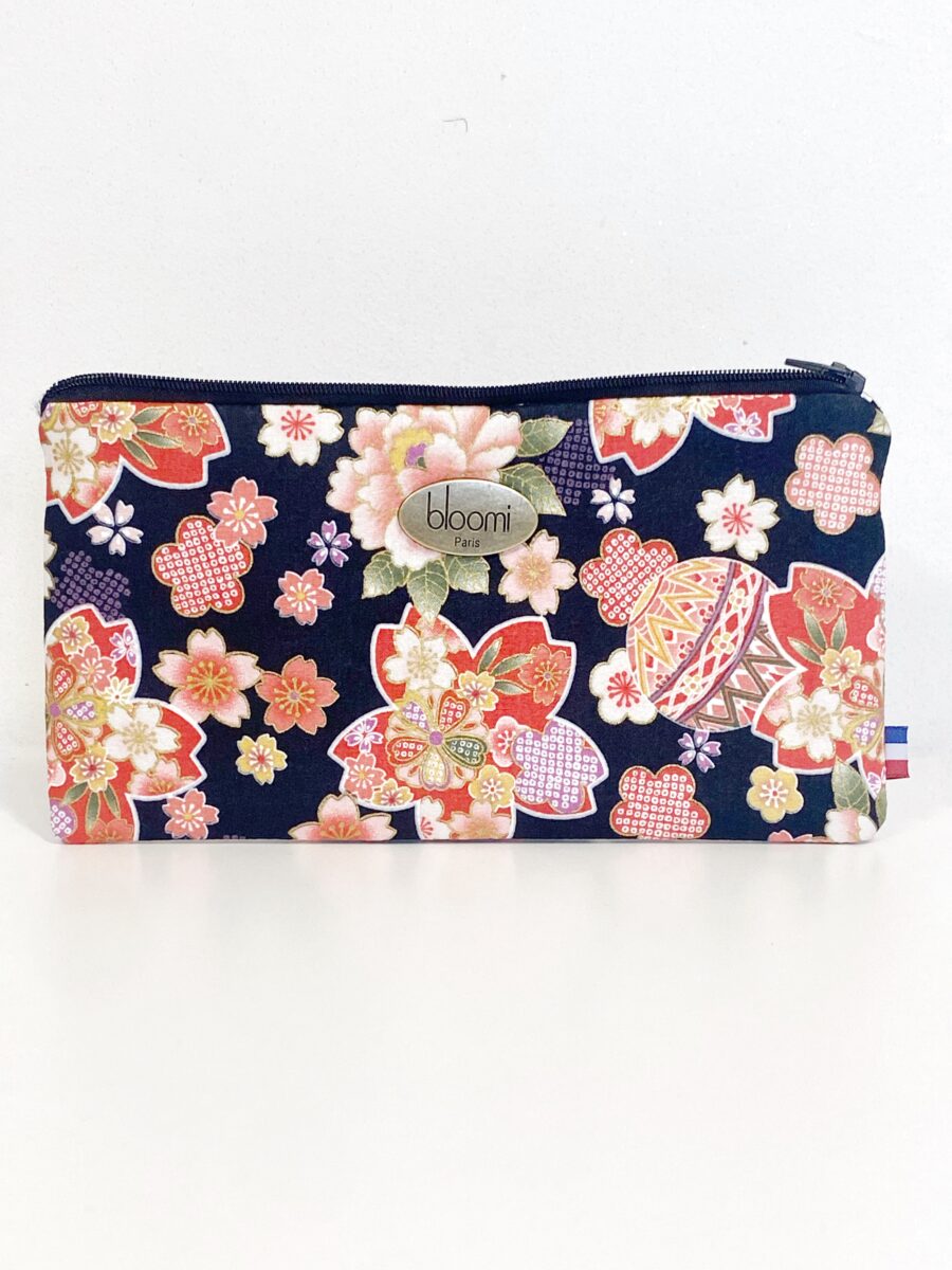 Trousse allongée Kimono Rouge à fleurs