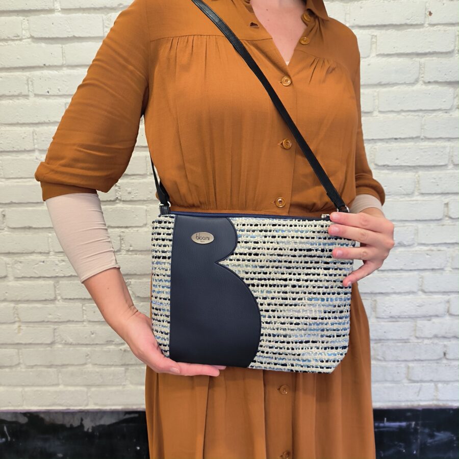 Pochette bandoulière moyenne en tweed et cuir vegan marine Tweedy Bleu