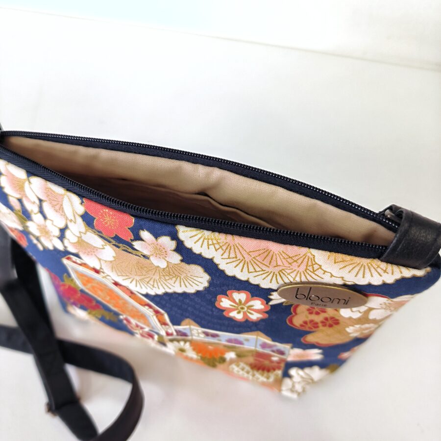 Petit sac bandoulière vegan en kimono japonais bleu orangé – Image 2
